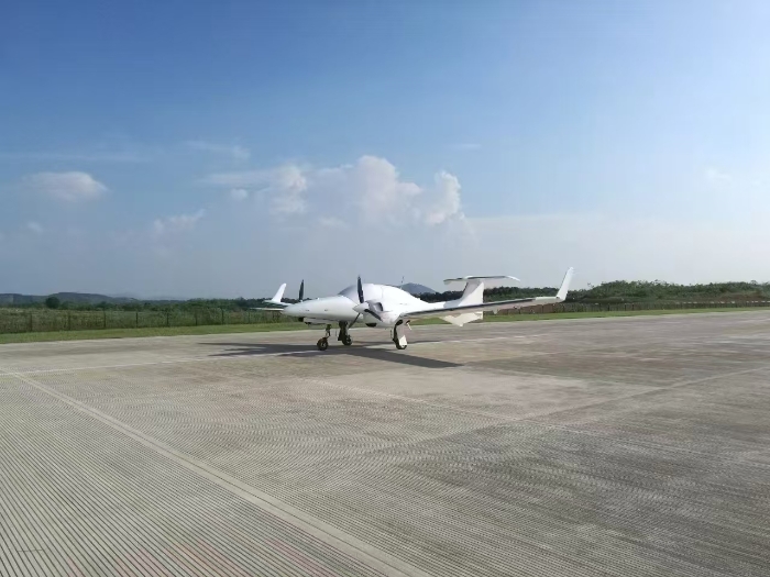 飛機(jī)